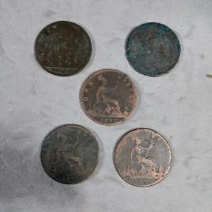 Queen Victoria (Bun Head) One Penny Coins: 1862, 1863, 1892, 1893, 1894. Worn  - Picture 1 of 13