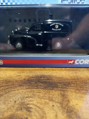 VANGUARDS VA01124 MORRIS MINOR VAN CARDIFF CITY POLICE DOG SECTION FREE P&P UK - Image 1 of 4