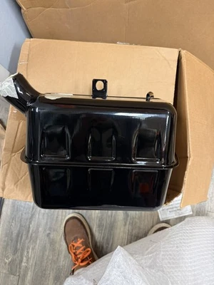 Kawasaki 2005 - 2010 MULE 600 610 ТОПЛИВНЫЙ БАК 51001-0093 - Изображение 1 из 2