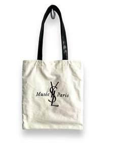 Borsa tote Yves Saint Laurent Exhibition Tokyo bianca museo limitata 41 x 37 cm - Foto 1 di 16