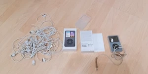 Apple iPod Classic 7. Generation - 160GB - Schwarz (MC297QG/A) - Bild 1 von 4