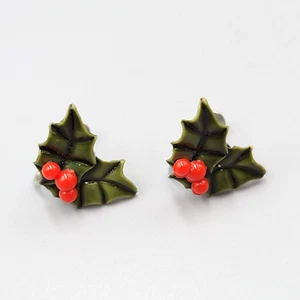 Vintage Mistletoe Clip on Earrings Leaves Berries Screw Back 1/2" - Picture 1 of 9