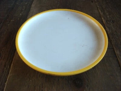 Yo Shushi ~ Melamine Shallow Bowls ~ Yellow / Shushi / Restaurant  job lot of 30 - Image 1 of 3