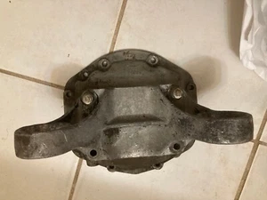 Triumph Differentiial Cover with Mount , TR4A - Picture 1 of 7