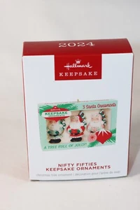 2024 Hallmark NIFTY FIFTIES RICORDO ORNAMENTI retrò vintage Babbo Natale in scatola NUOVO - Foto 1 di 5