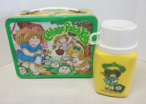 Fiambrera vintage de metal para niños Cabbage Patch con termo. Muñeca de juguete para niñas. 1983 - Imagen 1 de 15