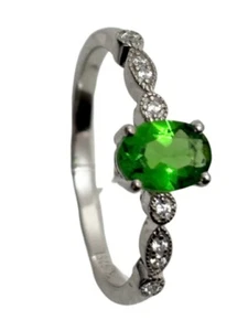 Anillo clásico de plata esterlina con piedra de nacimiento de mayo de helenita verde Mt St Helens R7972s - Imagen 1 de 2