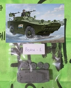 Kit maqueta para montar y pintar - Vehículo militar . Anfibio Bdrm-1 - 1/72. - Foto 1 di 1