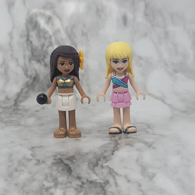 Lego Stephanie & Andrea Minifigure Friends 41374 - Image 1 of 2