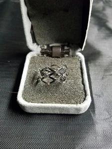 Women's Jewelry Fashion Rings - Picture 1 of 1