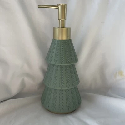 New HOLIDAY, Christmas GREEN TREE & GOLD ACCENT DECOR BATHROOM SOAP DISPENSER - Image 1 of 3