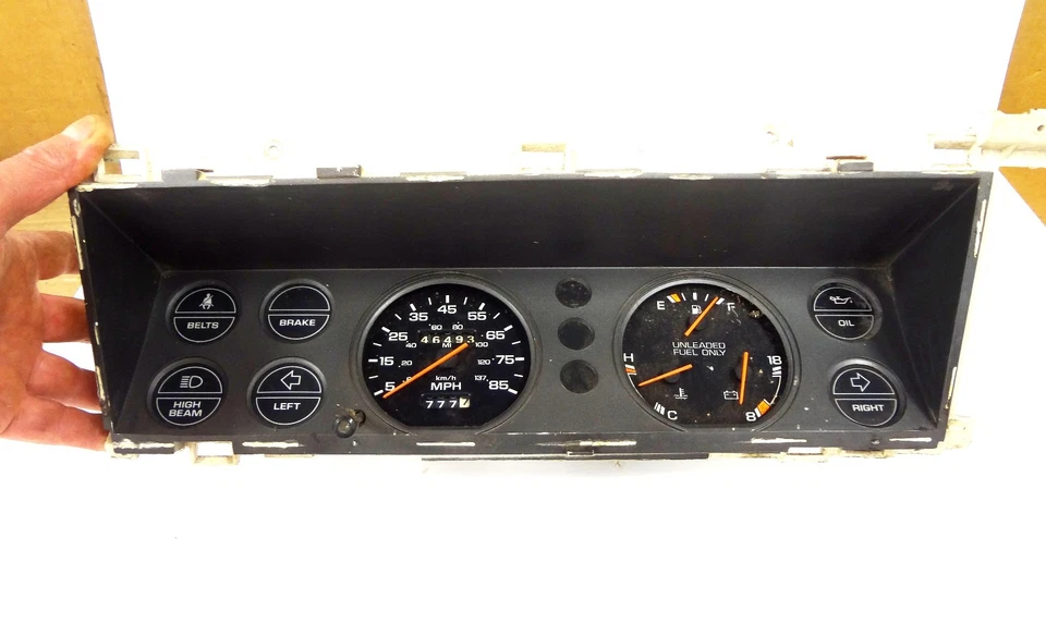 1983-88 Plymouth Caravelle SPEEDOMETER GAUGE CLUSTER Instrument Speedo - Image 1 of 4