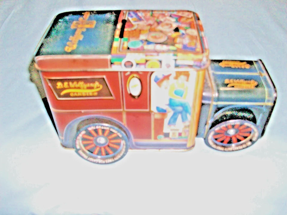 Camión Wolfgang's Candies Tin Bank Foto 1 de 1