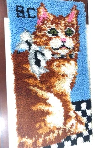 Alfombra Gancho Cierre Gato Tabby Naranja Vintage Hecha a Mano del kit 16x31.5 - Imagen 1 de 5