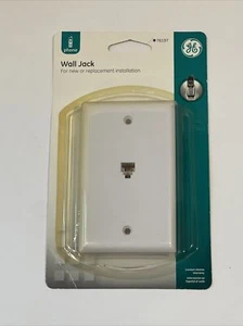 Conector de teléfono GE 1-Line 1-Jack montaje en pared, compatible con tomas de teléfono RJ11 y RJ14 - Imagen 1 de 2