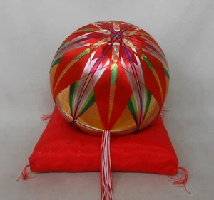 Japanese TEMARI Traditional Ornamental Ball 54cm w/ Red Square Cushion - Picture 1 of 8