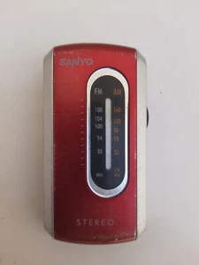 VINTAGE SANYO WALKMAN AM/FM RADIO PORTABLE STEREO - Picture 1 of 12