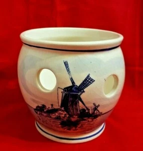 Molino de viento azul pintado a mano Delft Holland velero maceta azafrán 4 5/8" de alto - Imagen 1 de 10