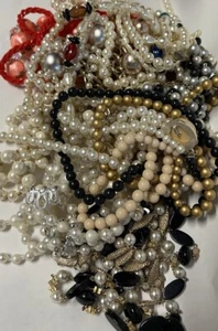 1.75 Lbs Vintage to now Pearl jewelry Lot Multi Color Plastic Glass Statement - Picture 1 of 12