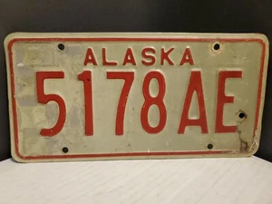 Placa de Colección 1976 Bicentenario de Alaska RARA SIN KODIAK Roja y Blanca 5178AE - Imagen 1 de 7