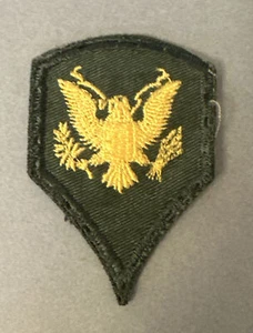 WWII US Army Specialist E4 Golden Eagle Patch - Picture 1 of 2
