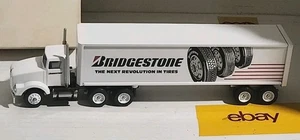 Winross Bridgestone Firestone Revolution in Tires Kenworth Tractor 1/64 (T166) - Bild 1 von 6