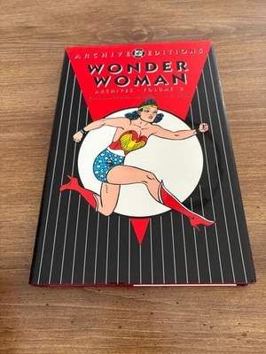 Wonder Woman Volumen # 3 DC Archivo Ediciones Tapa Dura Libro de Novela Gráfica 2 J353 Foto 1 de 2