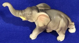 Pequeño trompa de elefante de cerámica vintage de 6" Japón  - Imagen 1 de 4