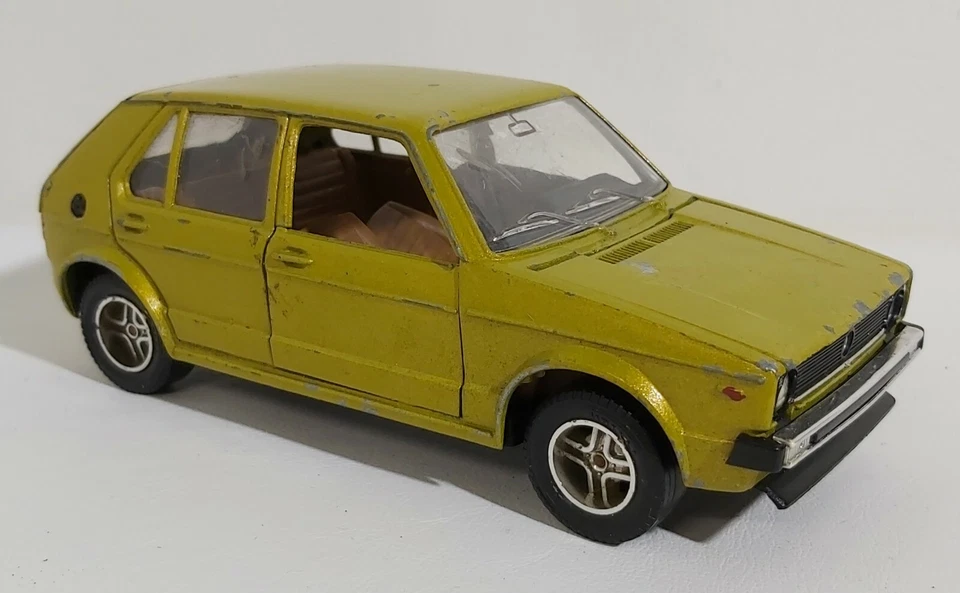I104579 MEBETOYS 1/25 - 8637 - Volkswagen Golf - Immagine 1 di 4