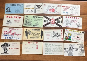 Lotto 30 Carte Cartoline Vintage CB Base Radio Ham Amatoriali QSL QSO Art Cards Cards Cartoline - Foto 1 di 12