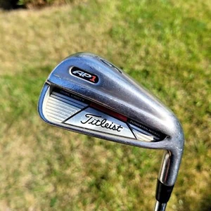 Club de golf de hierro Titleist AP1 6, diestro - Imagen 1 de 5