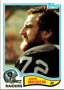 1982 Topps John Matuszak  195 Oakland Raiders