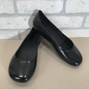 Crocs Brooklyn Damengröße 8 hochglänzende schwarze Slipper Ballerinas - Bild 1 von 12