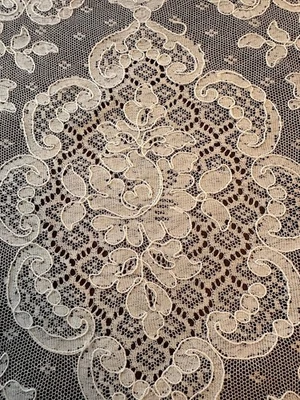 RARO 8 MANTELES DE MESA DE ENCAJE FRANCÉS ALENCON BLANCO FRANCIA ¡HERMOSOS!! Foto 1 de 4