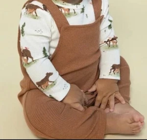 Angel Dear Waffel Overall & Waffel Elch Top 18-24 Mo - Bild 1 von 2