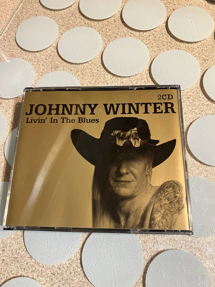 Johnny Winter - Livin in the Blues 2CD 28 Tk Blues Rock Free Postage - Image 1 of 1