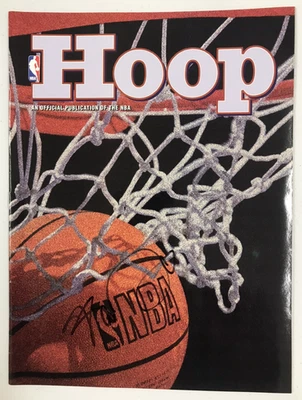 Kevin Garnett Autographed Minnesota Timberwolves NBA Hoop Basketball Magazine - Image 1 of 4