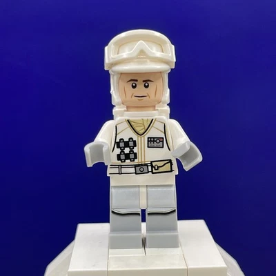 LEGO® Minifigura sw0678 - Hoth Rebel Trooper Uniforme Blanco (Líneas de las mejillas) Foto 1 de 4