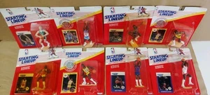 8 Startaufstellung Sammelfiguren mit Sammelkarten - Bild 1 von 24