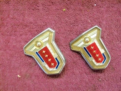 Mercury Monterey 1951 1953 emblemas, nuevo de Lote Antiguo 1M-7221020 Foto 1 de 4