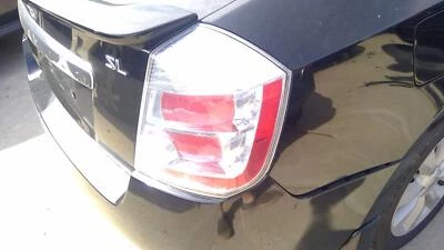 Used Right Tail Light Assembly fits: 2012 Nissan Sentra quarter mounted 2.0L exc - Изображение 1 из 4