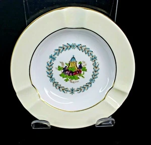 WEDGEWOOD APPLEDORE ASHTRAY 4.5" BONE CHINA HAND PAINTED ENGLAND VINTAGE - Picture 1 of 4