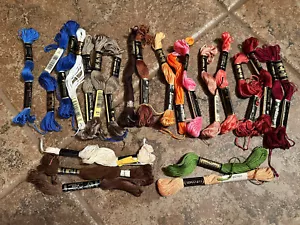 Vintage MIXED LOT OF 32- DMC Embroidery Floss Cotton Threads Lily Dyro J&P Coats - Picture 1 of 8