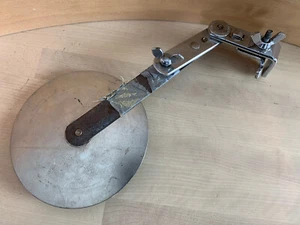 LUDWIG 60s 70s Vtg Hoop Clamp BASS DRUM MUFFLER Mute Tone Control Part Chrome - Picture 1 of 5