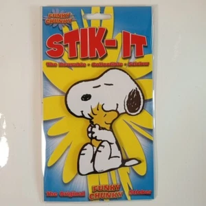 Snoopy Hugging Woodstock Peanuts Cartoon Funky Chunky Sticker NOS NIP STIK IT - Picture 1 of 9