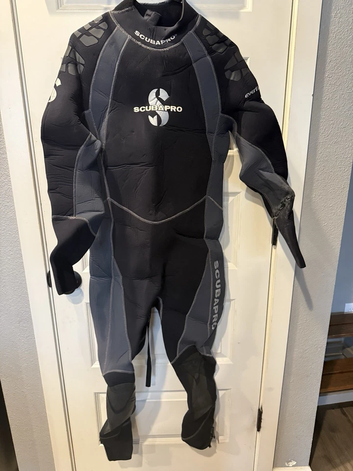 Traje de neopreno para hombre Scubapro Everflex 7/5 mm talla XL, buen estado uno reparado parece Foto 1 de 4