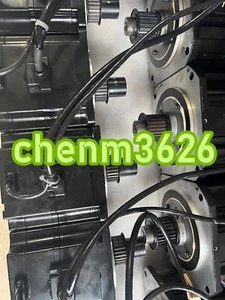 Servomotor Yaskawa SGMPH-08A1A-YR11 #YY usado 1 pieza - Imagen 1 de 3