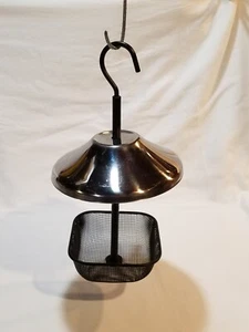 Hanging Mealworm Wild Bird Feeder - High Quality Metal Construction - Meal Worm - Picture 1 of 8
