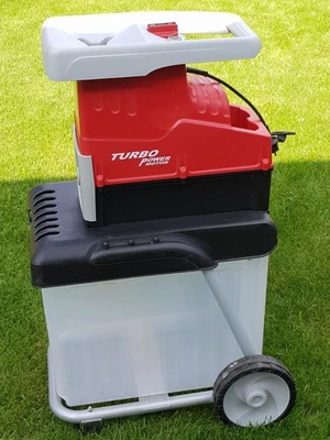 Grizzly Elektro-Leisehäcksler GHS 2842 2800 W NP 199 Euro - nur 1 Saison benutzt - Bild 1 von 4