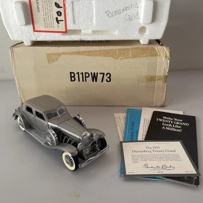 Nuevo en caja Franklin Mint 1933 Duesenberg SJ Twenty Grand con etiquetas de maletero diecast 1:24 Foto 1 de 4